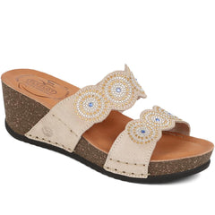 Embellished Wedge Sandals - FLY39043 / 324 784